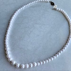 Pearl Costume Necklace